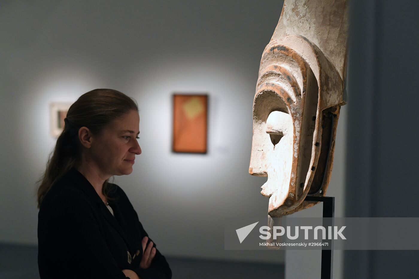 Pre-auction display of Sotheby's lots in Moscow