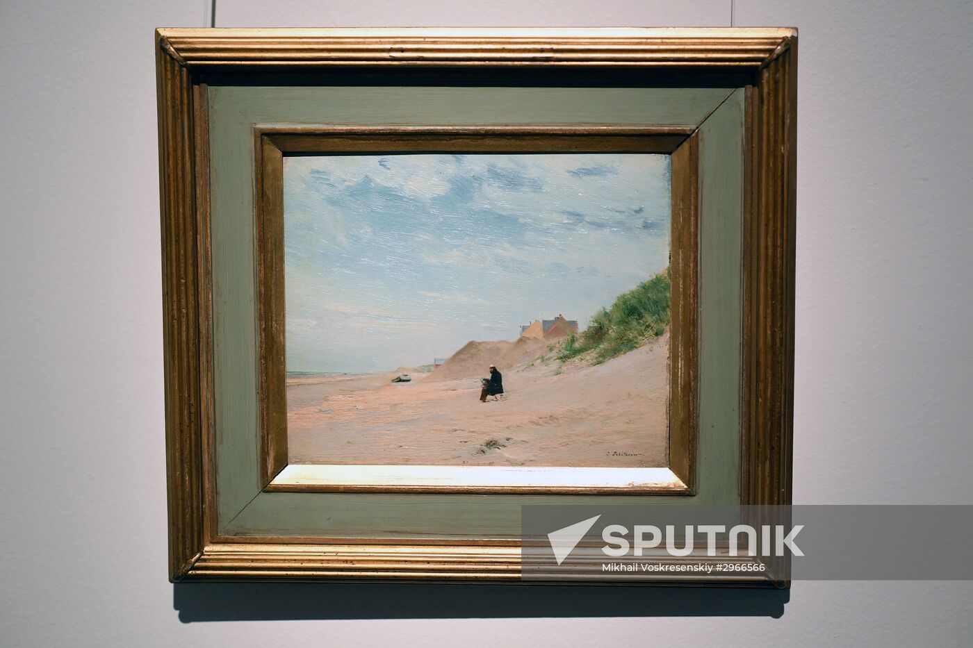 Pre-auction display of Sotheby's lots in Moscow