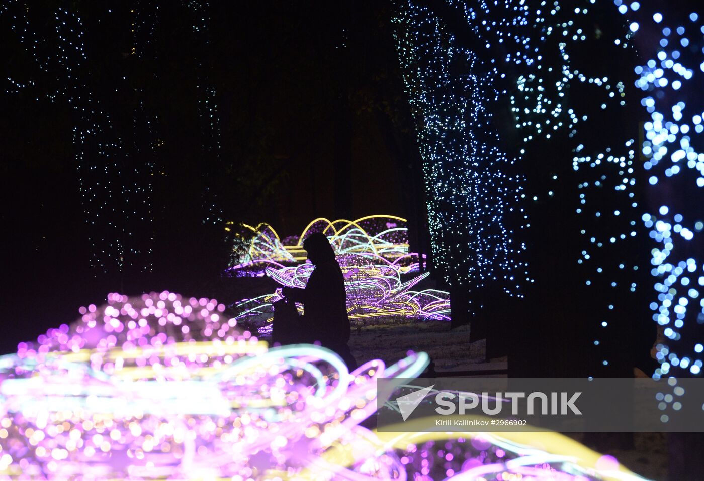 Evening highlighting in Moscow streets