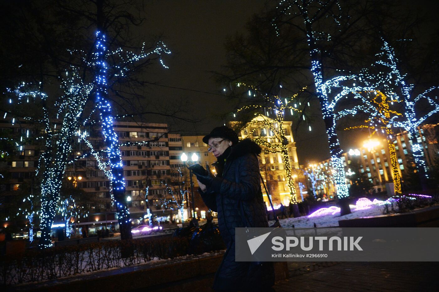 Evening highlighting in Moscow streets