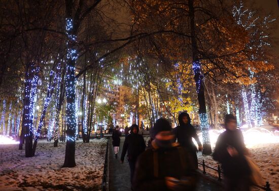 Evening highlighting in Moscow streets