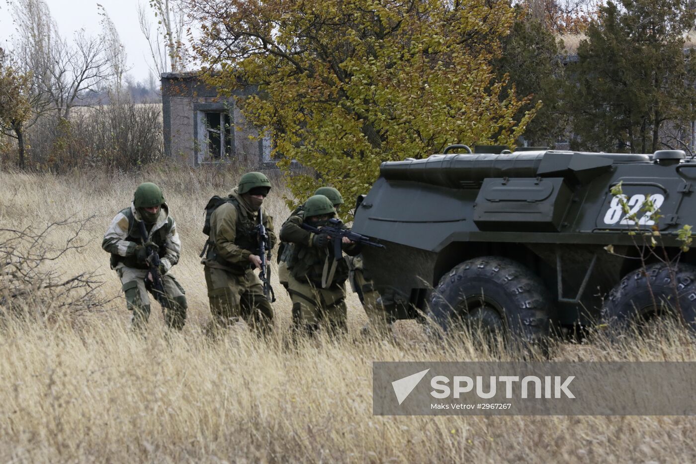 Exhibition performance of border guards in Crimea