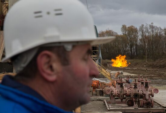 Gas extraction at Kolodnitskoye gas field in Lviv Region