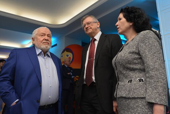 Satellite over Poland festival of Russian films