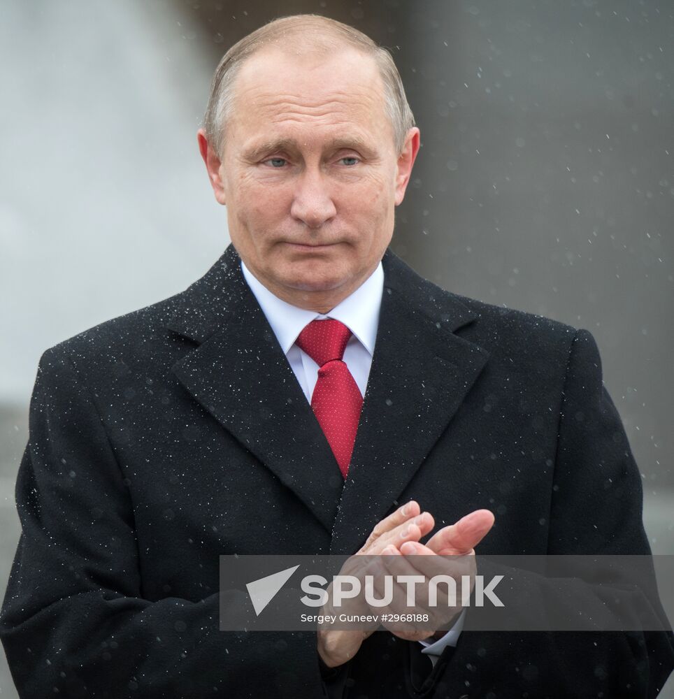 Russian President Vladimir Putin, Prime Minister Dmitry Medvedev attend ceremony to unveil Prince Vladimir monument in Moscow