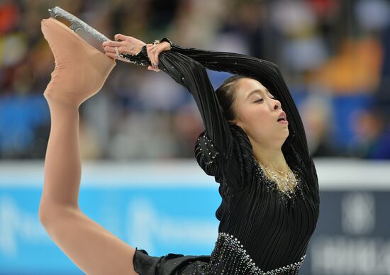 Grand Prix of Figure Skating. Stage 3. Women. Short program