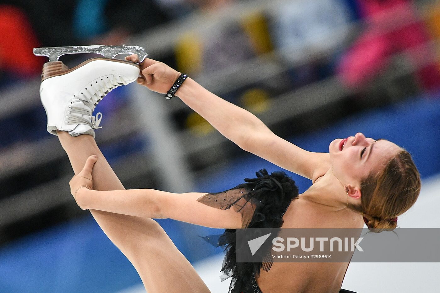 Grand Prix of Figure Skating. Stage 3. Women. Short program