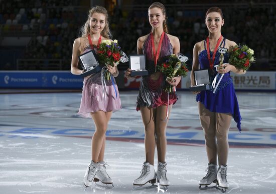 Grand Prix of Figure Skating. Stage 3. Medal ceremony