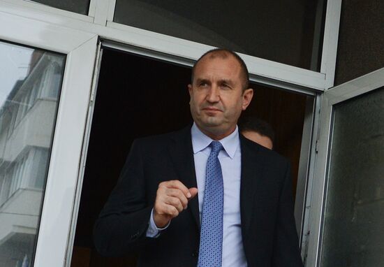 Presidential election and national referendum in Bulgaria