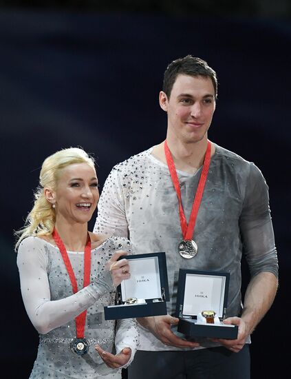 Grand Prix of Figure Skating. Stage 3. Medal ceremony