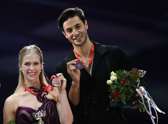 ISU Grand Prix of Figure Skating. Rostelecom Cup. Medal ceremony
