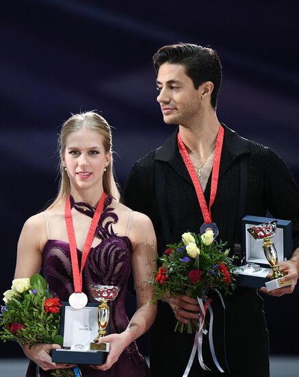 ISU Grand Prix of Figure Skating. Rostelecom Cup. Medal ceremony