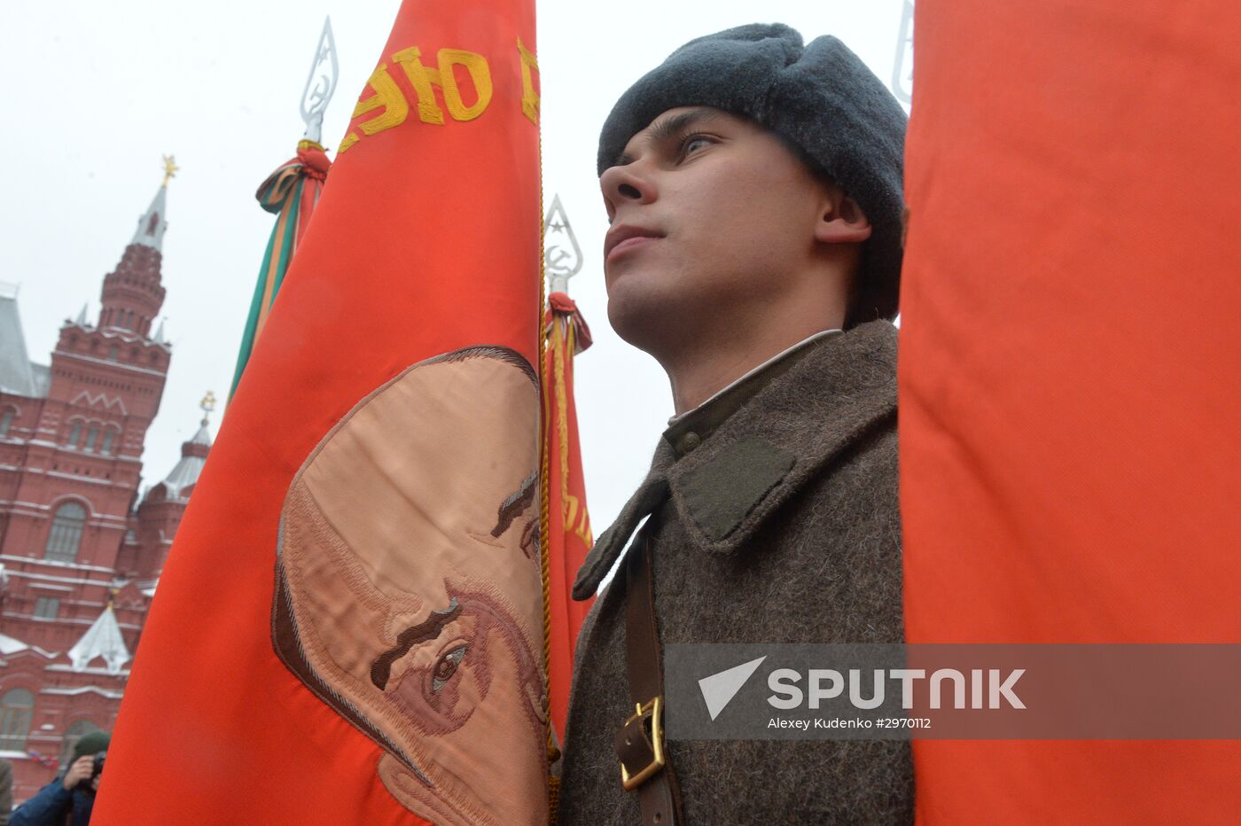 March commemorating 75th anniversary of 1941 military parade on Red Square