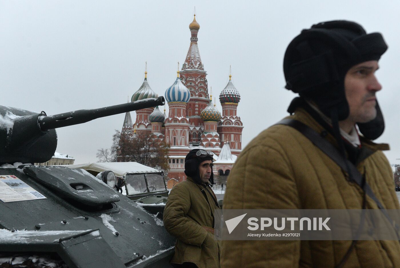 March commemorating 75th anniversary of 1941 military parade on Red Square