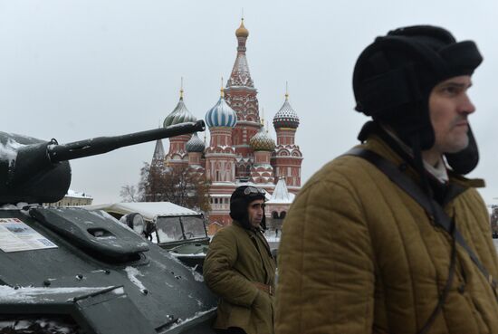 March commemorating 75th anniversary of 1941 military parade on Red Square