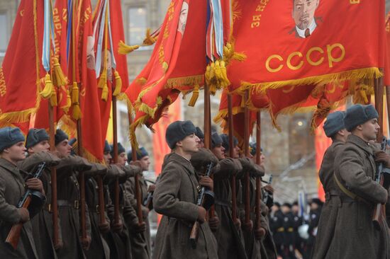 March commemorating 75th anniversary of 1941 military parade on Red Square