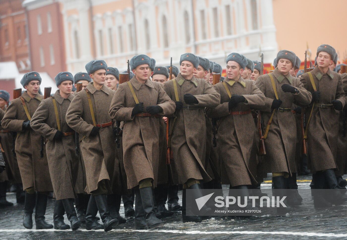 March commemorating 75th anniversary of 1941 military parade on Red Square