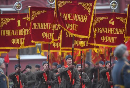 March commemorating 75th anniversary of 1941 military parade on Red Square