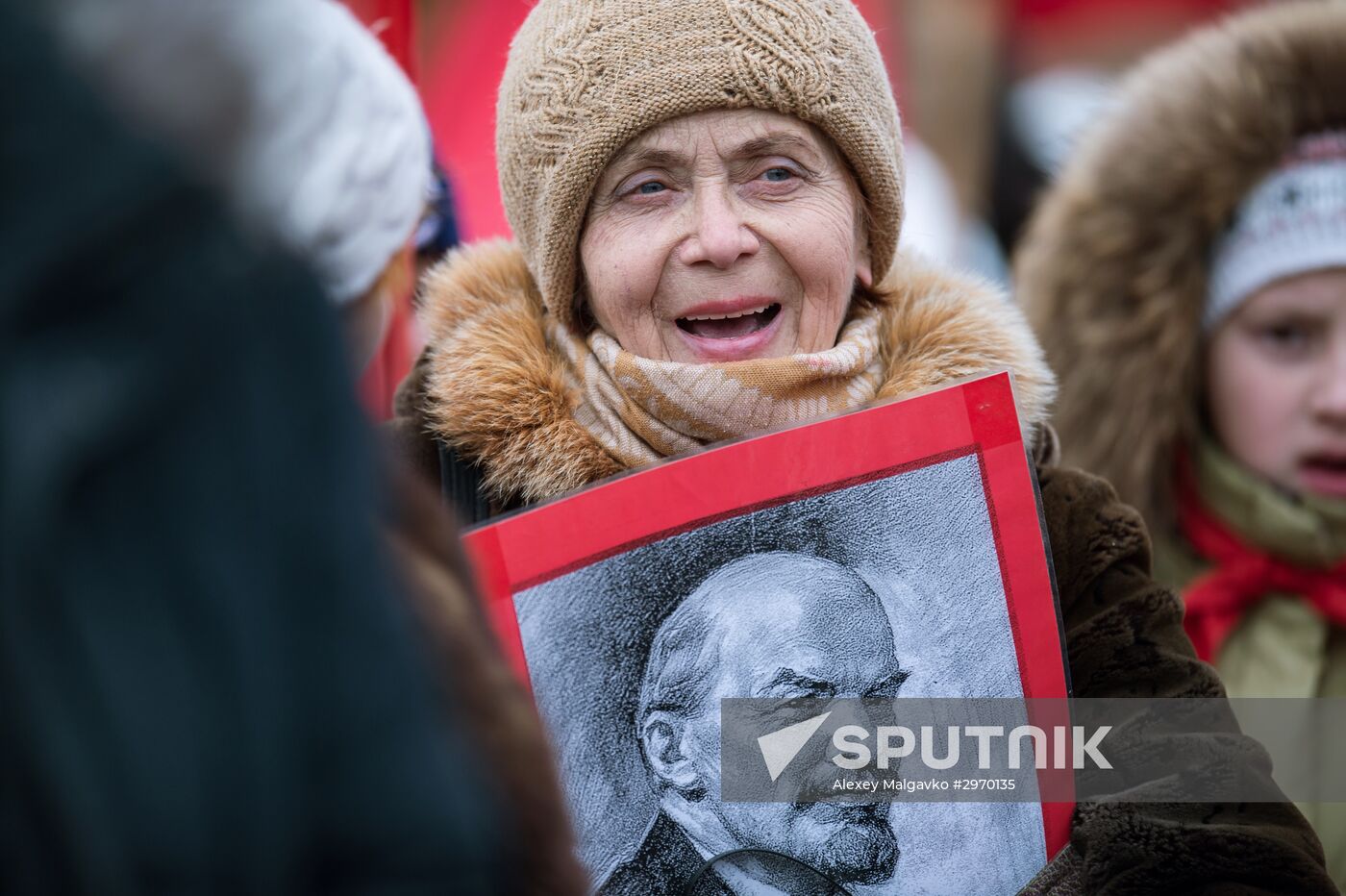 Processions marking 99th anniversary of October Revolution