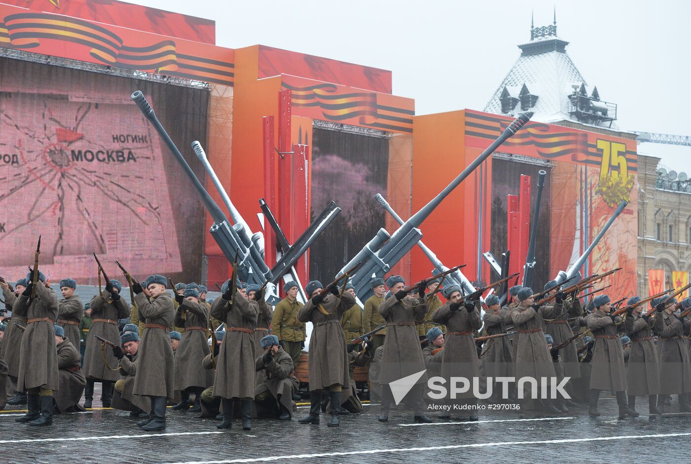 March commemorating 75th anniversary of 1941 military parade on Red Square