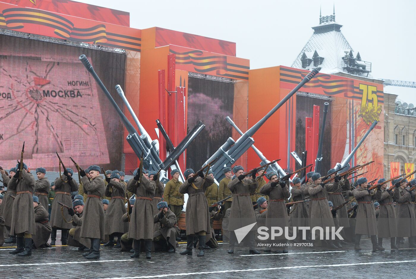 March commemorating 75th anniversary of 1941 military parade on Red Square