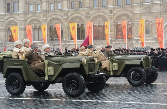 March commemorating 75th anniversary of 1941 military parade on Red Square