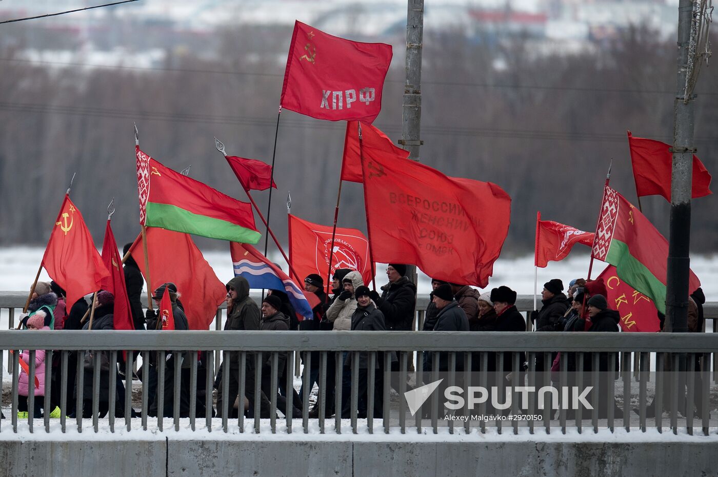 Processions marking 99th anniversary of October Revolution