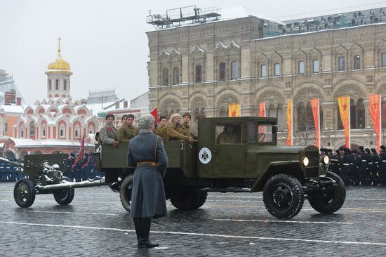 March commemorating 75th anniversary of 1941 military parade on Red Square