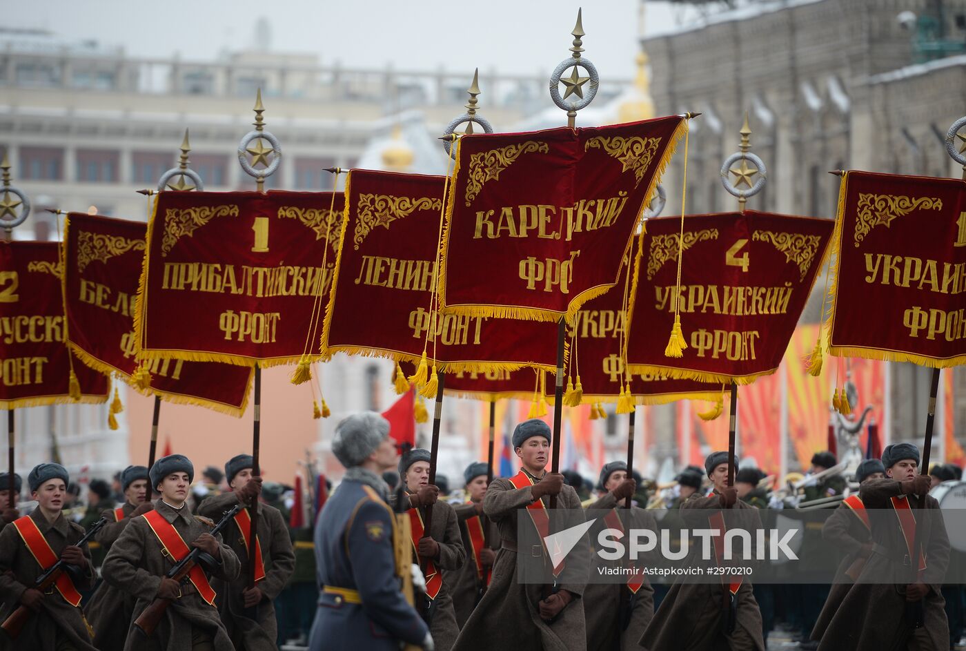 March commemorating 75th anniversary of 1941 military parade on Red Square