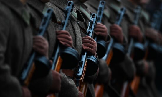 March commemorating 75th anniversary of 1941 military parade on Red Square