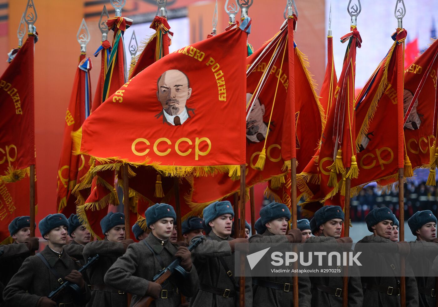 March commemorating 75th anniversary of 1941 military parade on Red Square