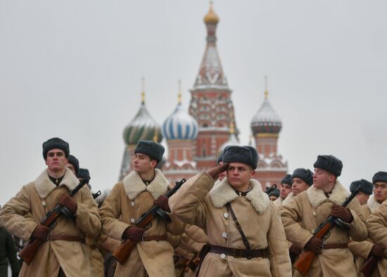 March commemorating 75th anniversary of 1941 military parade on Red Square