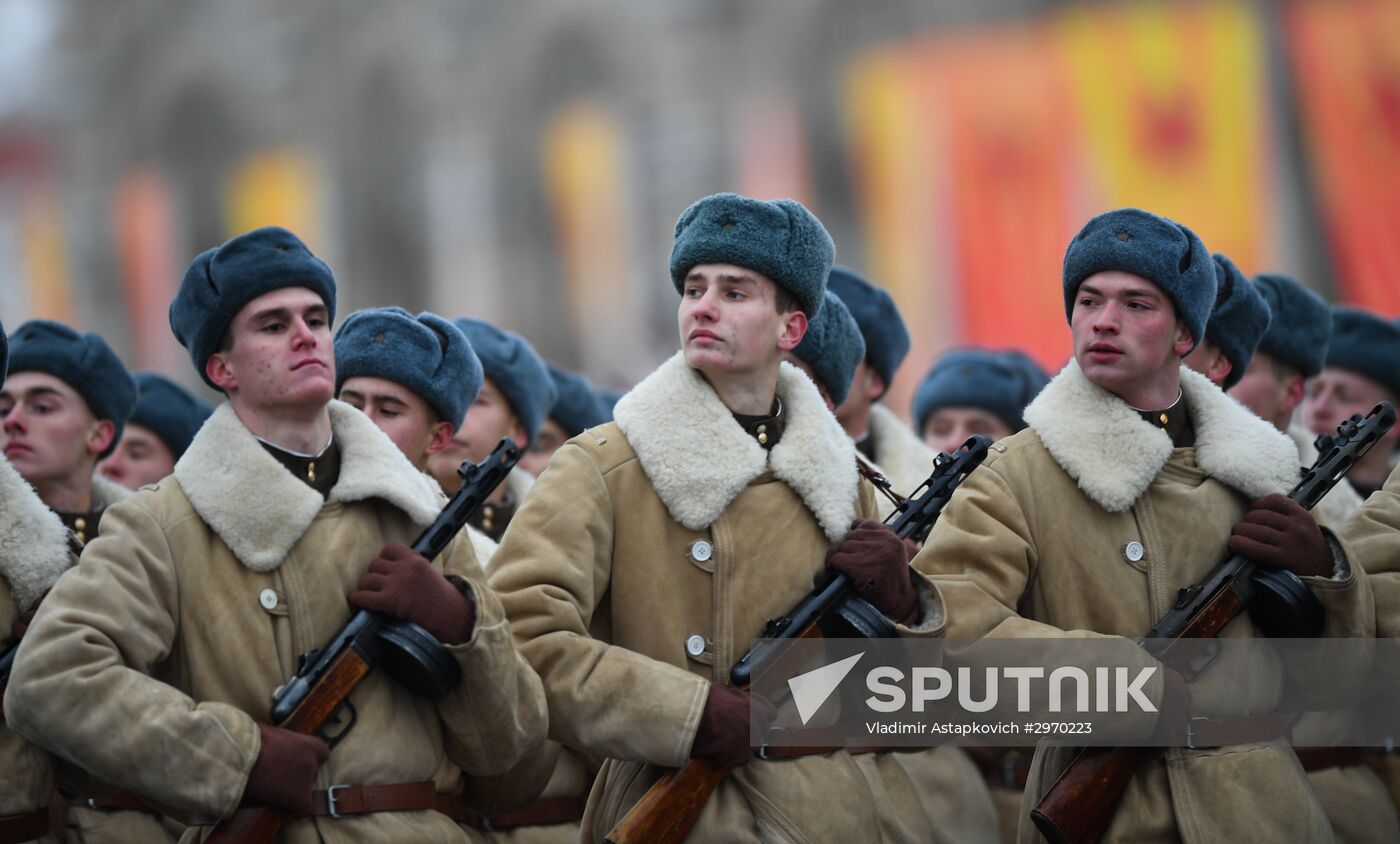 March commemorating 75th anniversary of 1941 military parade on Red Square