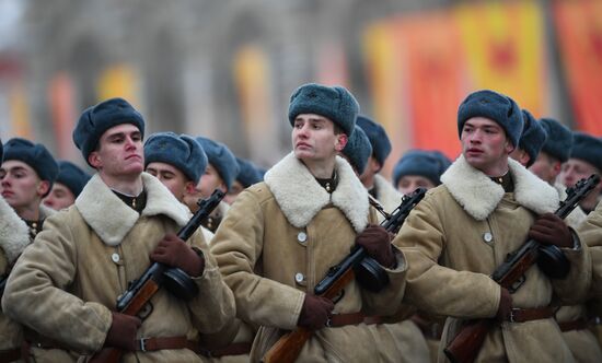 March commemorating 75th anniversary of 1941 military parade on Red Square