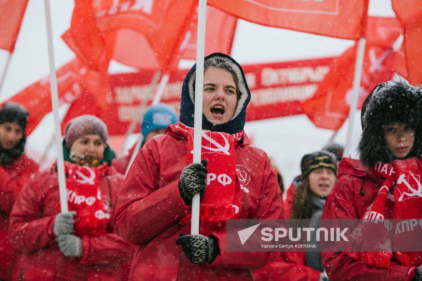 Processions marking 99th anniversary of October Revolution
