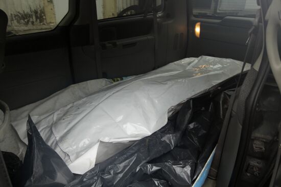 Returning bodies of dead Ukrainian soldiers in Donetsk