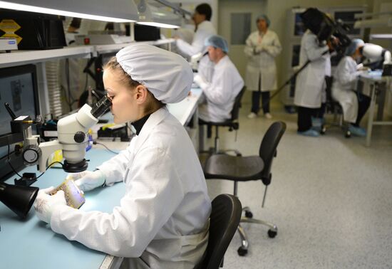 Synertek Russian-French joint venture on space technology