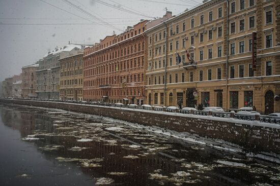 Snowfall in St. Petersburg