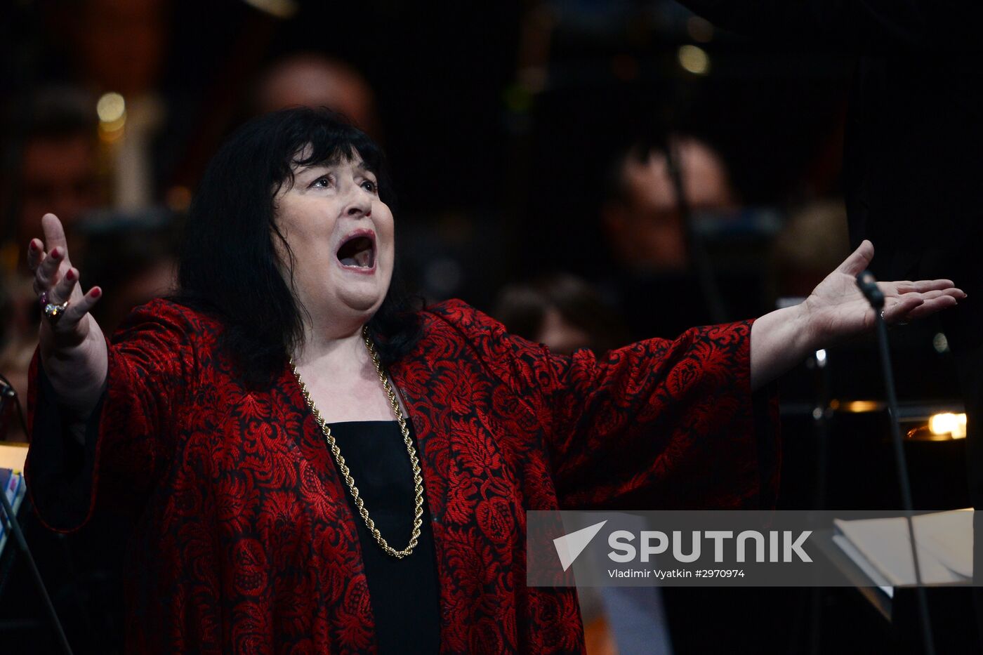 World opera stars gala concert marks Galina Vishnevskaya's 90th birthday