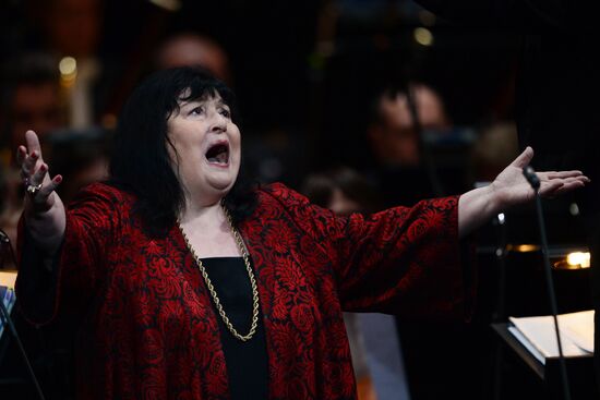 World opera stars gala concert marks Galina Vishnevskaya's 90th birthday