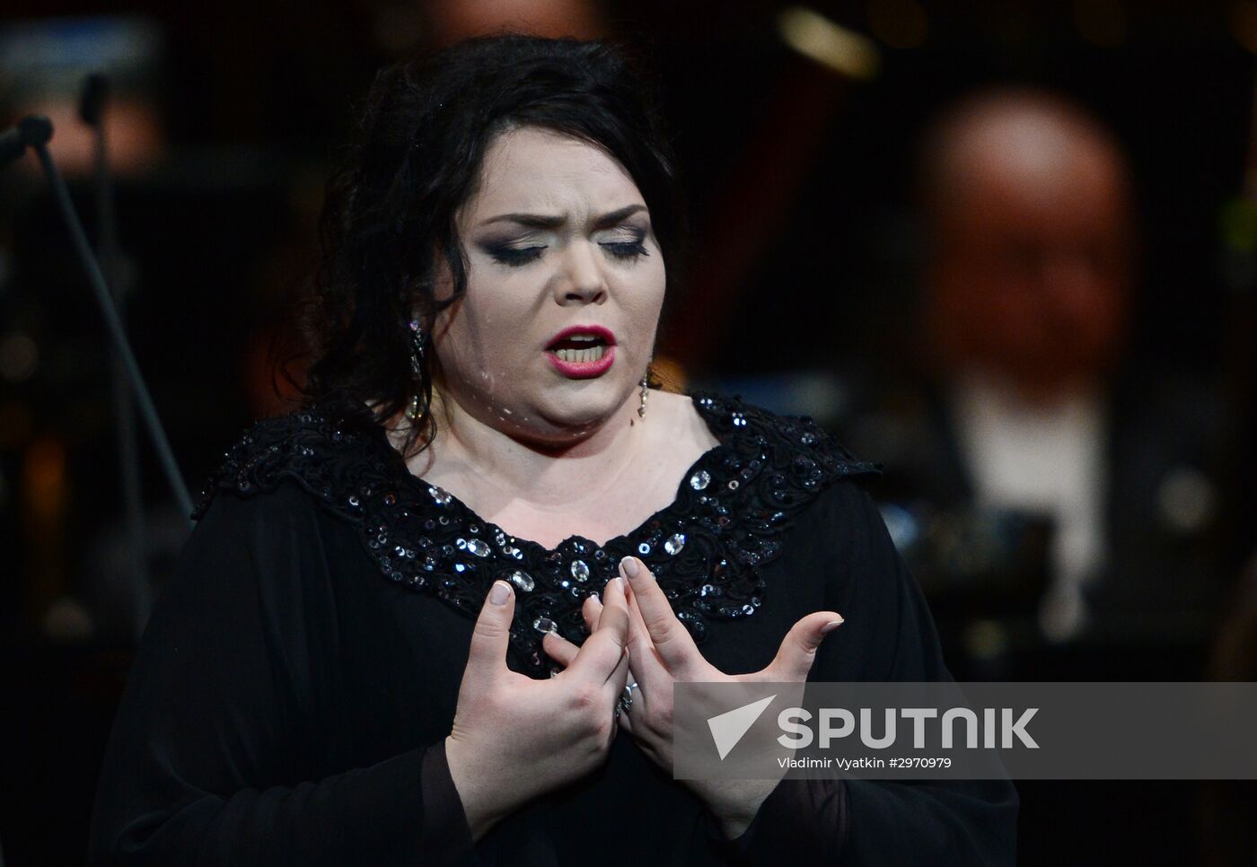 World opera stars gala concert marks Galina Vishnevskaya's 90th birthday