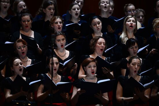 World opera stars gala concert marks Galina Vishnevskaya's 90th birthday