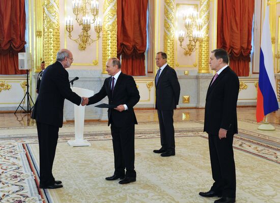 President Vladimir Putin receives credentials from 19 foreign ambassadors
