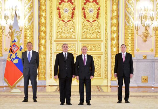 President Vladimir Putin receives credentials from 19 foreign ambassadors