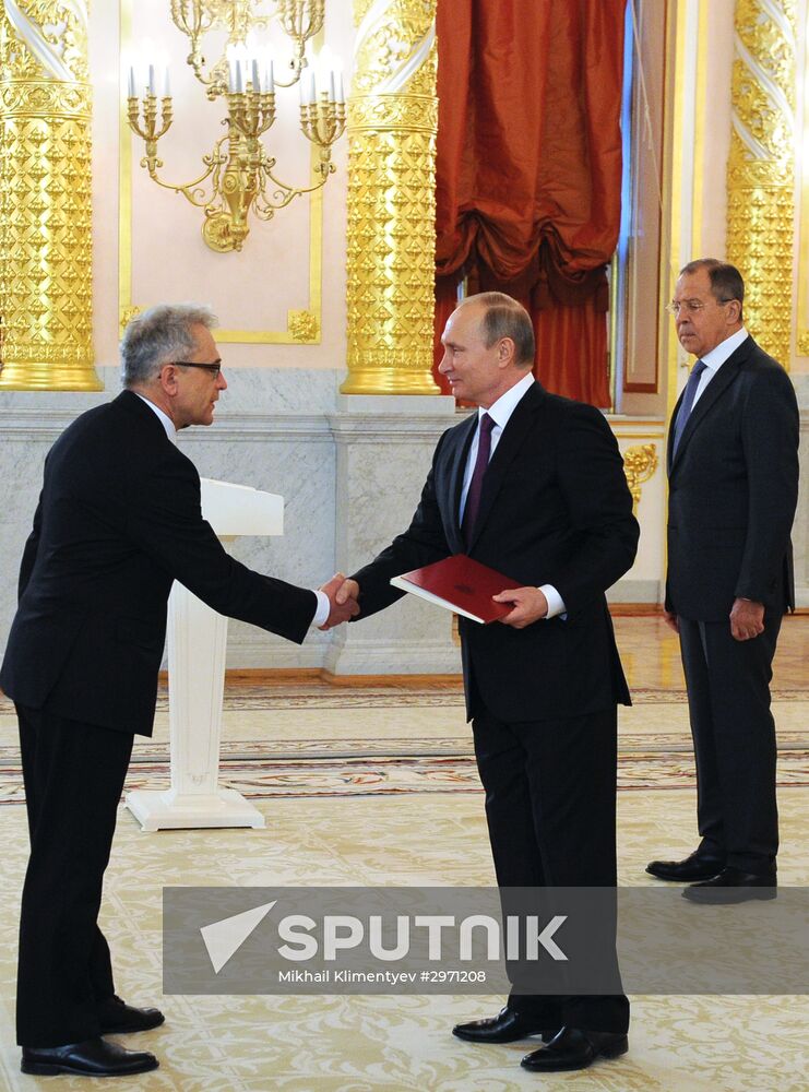 President Vladimir Putin receives credentials from 19 foreign ambassadors