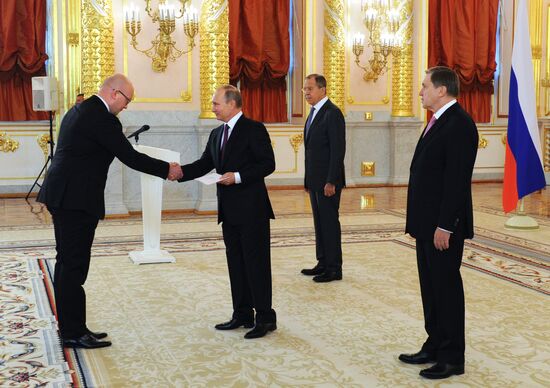 President Vladimir Putin receives credentials from 19 foreign ambassadors