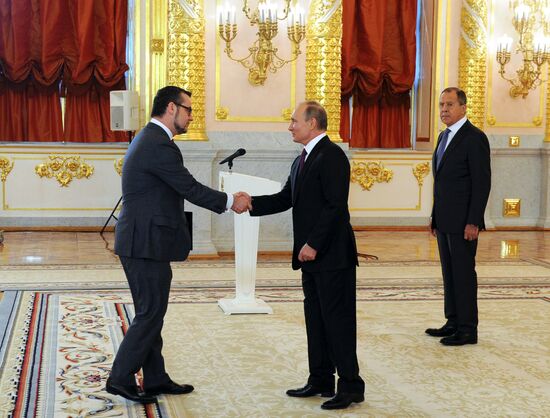 President Vladimir Putin receives credentials from 19 foreign ambassadors