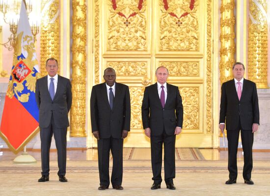 President Vladimir Putin receives credentials from 19 foreign ambassadors
