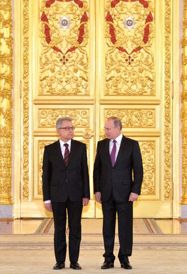 President Vladimir Putin receives credentials from 19 foreign ambassadors