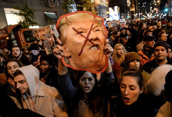 People in New York rally against Donald Trump's election